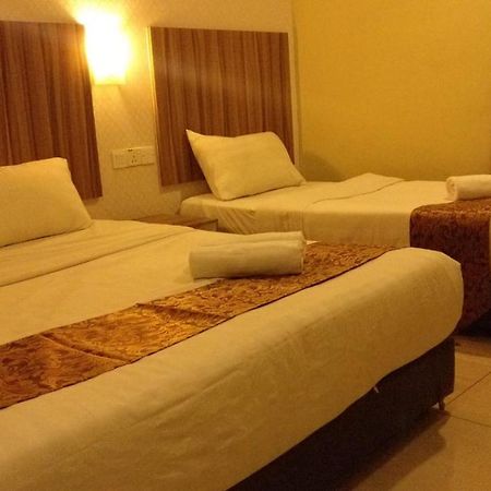 פוצ'ונג 101 Lake View Hotel מראה חיצוני תמונה