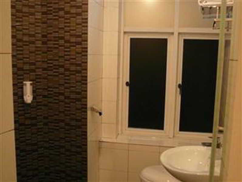 פוצ'ונג 101 Lake View Hotel מראה חיצוני תמונה