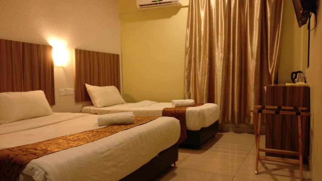 פוצ'ונג 101 Lake View Hotel מראה חיצוני תמונה
