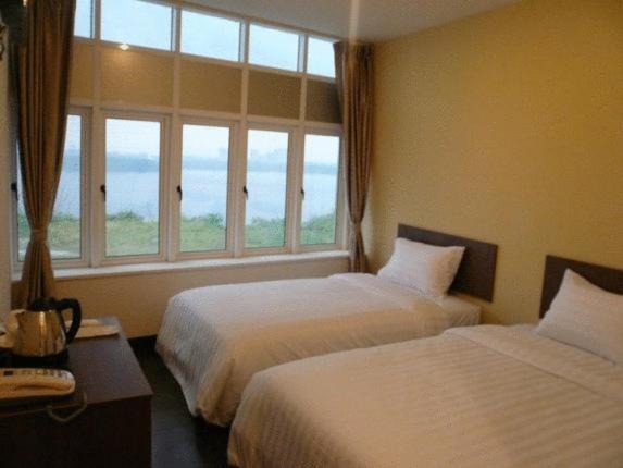 פוצ'ונג 101 Lake View Hotel חדר תמונה
